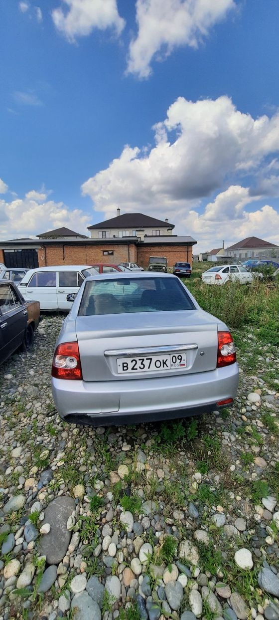 Автомобиль Лада 217010, Лада Приора с государственным регистрационным знаком В 237 ОК 09, 2009 года выпуска, цвет: светло-серебристый металл, идентификационный номер (VIN): XTA21701090178531