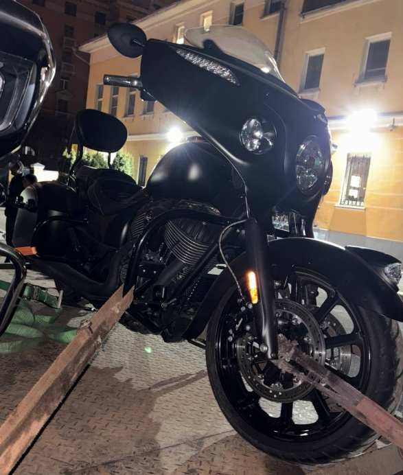 Мотоцикл Indian Chieftain Dark Horse, 2018 года выпуска, цвет: черный, гос. номер отсутствует
