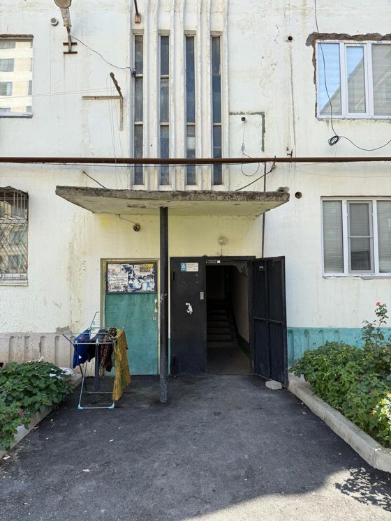 Квартира, площадь 52,2 кв. м., кадастровый номер: 05:49:000000:7092, этаж 3, местоположение: Республика Дагестан, г. Избербаш, ул. Маяковского, д. 114, кв. 63 (должник Айдемирова К. Р.)