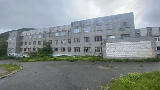Помещение,  назначение: нежилое, кадастровый номер 51:16:0040121:1976 по адресу: Мурманская область, городской округ город Кировск, город Кировск, улица Парковая, дом 12 литера Б, помещение 1