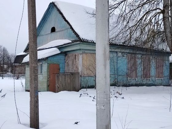 нежилое здание, кадастровый номер: 40:14:120805:29,  площадь: 36,3 м.кв., и земельный участок, кадастровый номер: 40:14:120805:47,  площадь: 595 м.кв., категория земель: земли населенных пунктов, вид разрешенного использования: приусадебный участок личного подсобного хозяйства