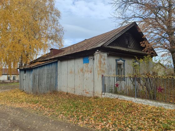 Здание, назначение: нежилое, количество этажей – 1, площадь – 107,8 кв.м., кадастровым номером 21:19:050301:412 и земельный участок, категория земель: земли населенных пунктов, разрешенное использование: для обслуживания и содержания здания ФП, общая площадь 2893 кв.м., кадастровый номер 21:19:050301:70, расположенные по адресу: Чувашская Республика, р-н Урмарский, д. Тансарино, ул. Ленина, д. 3