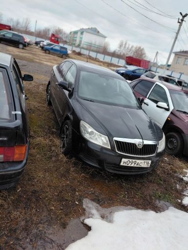 Автомобиль марки  Skoda Oktavia (099)