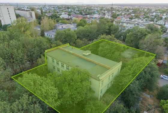 Продажа находящихся в федеральной собственности объектов недвижимого имущества общей площадью 1 547,7 кв. метра (кадастровые номера: 26:26:011011:591, 26:26:011011:495), расположенных по адресу: Российская Федерация, Ставропольский край, м.о. Георгиевский, г. Георгиевск, ул. Кочубея, д. 30, одновременно с земельным участком площадью 3 580 кв. метров (кадастровый номер 26:26:011011:1), на котором расположены такие объекты недвижимого имущества.