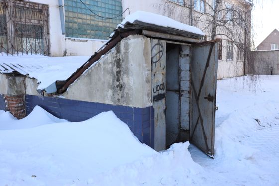 Нежилое помещение, этаж: подвал, площадью 23,3 кв.м., номер на поэтажном плане: 12, являющееся частью нежилого помещения I, назначение: нежилое, этаж: подвал, общей площадью 393,5 кв. м, кадастровый номер: 36:34:0349018:332, расположенное по адресу:  г. Воронеж, ул. Лызлова, д. 12, назначение использования  – деятельность, не запрещенная законом*