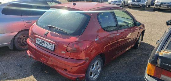 Автомобиль марки  PEUGEOT 206 (489)