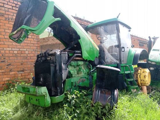 Трактор JOHN DEERE 8420
