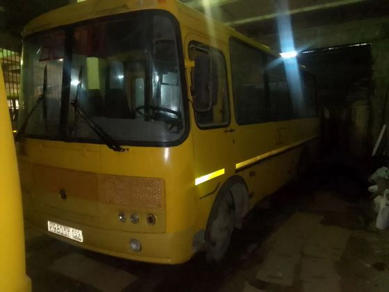 Автобус для перевозки детей ПАЗ 32053-70, 2016 года выпуска, идентификационный номер (VIN) Х1М3205BXG0002832, № 523420 G1003106 двигателя цвет кузова (кабины, прицепа) желтый, паспорт транспортного средства 52 ОО 498724 выдан 13 августа 2016 года государственный регистрационный знак К980ОТ159.