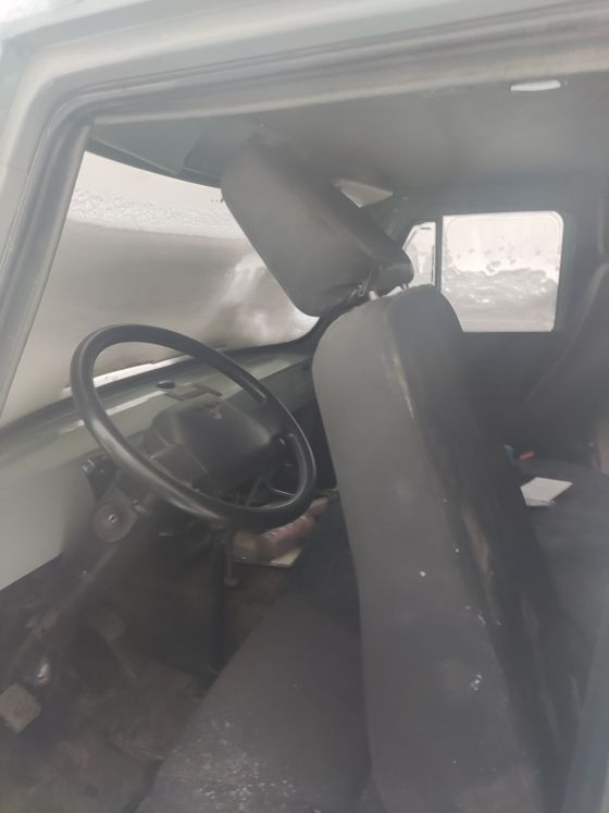 Автомобиль УАЗ-220695-04