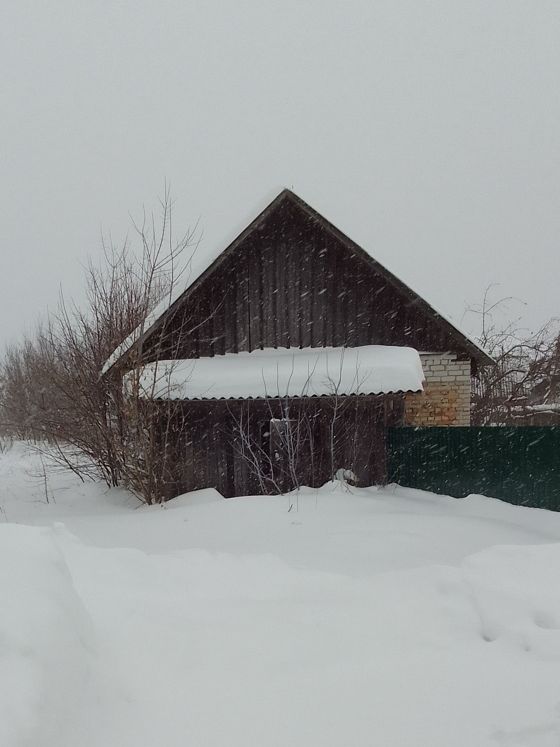 здание нежилое под демонтаж