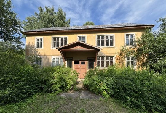 Имущество, находящееся в собственности Ярославской области, расположенное по адресу: Ярославская область, р-н Некоузский, п. Борок, д. 4, с земельным участком