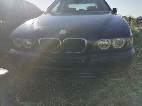Автомобиль марки BMW 528 I, грз:Р104РА/11