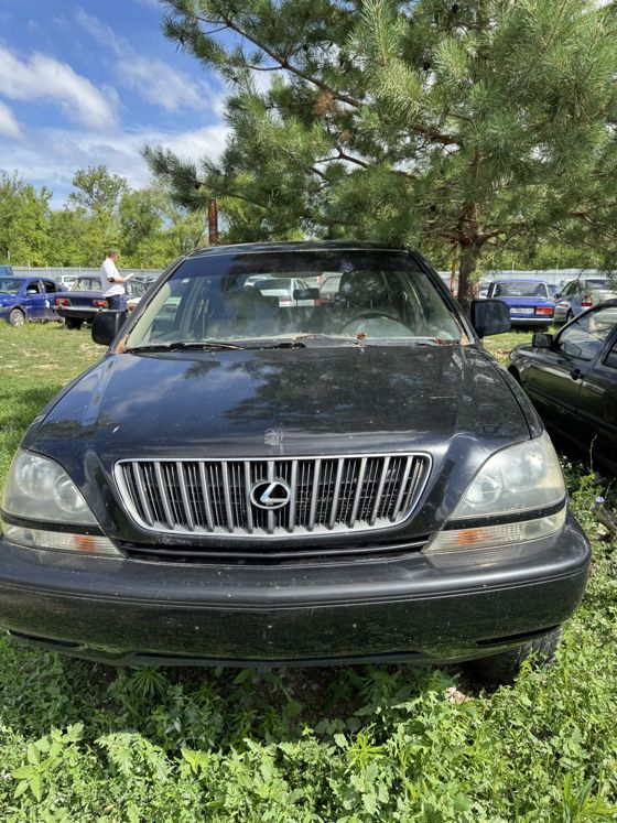 Лот №14 – Годные остатки - легковой автомобиль Lexus RX-300,  2000 г.в. (64-010733)