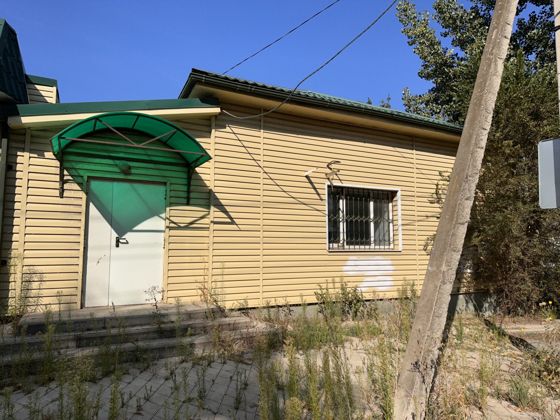 нежилое помещение площадью 175,0 кв. м с к.н. 61:52:0030011:380 по адресу: Ростовская область, г. Каменск-Шахтинский, пер. Володарского, д. 14