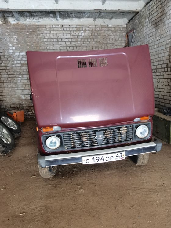 автомобиль Lada 212140, 2013 года выпуска, VIN номер XTА212140D21337, модель, № двигателя 21214, 0005316, шасси № отсутствует, кузов № XTА212140D21337, государственный регистрационный знак С194НР43, цвет: темно-вишневый