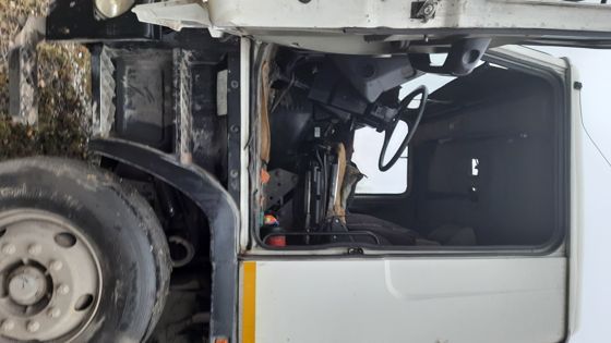 Мусоровоз КО-427-34 на шасси МАЗ-5340В2 ПТС 57 Н699924, выдан ОАО "Мценский завод Коммаш", 31.12.2013; идентификационный номер (VIN) Х5Н427344D0000022 модель, номер двигателя ЯМЗ-5363. D0007040, Шасси (рама) №YЗМ5340В2D0000022, кузов (прицеп) № отсутствует, цвет белый, номер К358ВУ142