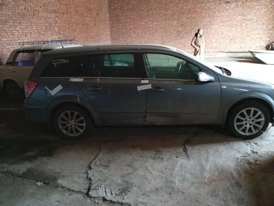 А/м OPEL ASTRA, гос. № М322МТ30, VIN WOLOAHL3572119002, 2007 г/в, серого цвета. 1 шт