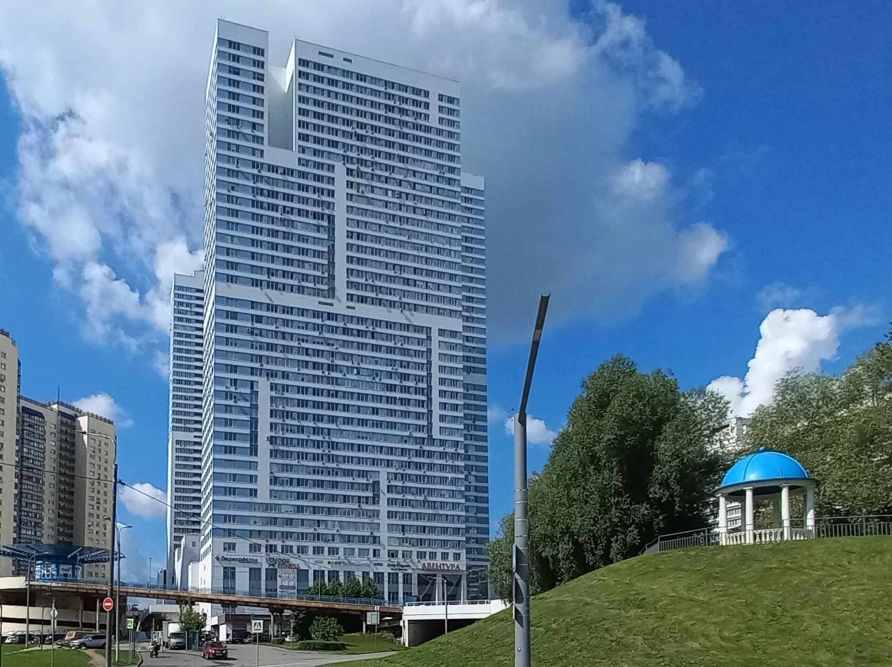 Продажа имущества, находящегося в собственности города Москвы, нежилое помещение по адресу: г. Москва, мкр. Северное Чертаново, д. 1А, площадью 12,4 кв. м. (Подвал № 2, м/м 94), кадастровый номер: 77:05:0006002:10123