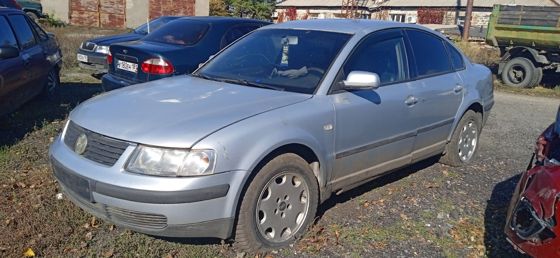 Автомобиль марки Volkswagen Passat, 2000 года выпуска, г/н Х477РС33, VIN: WVWZZZ3BZYP494851.