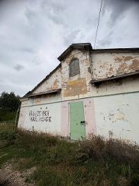 Нежилое помещение, площадью 64  кв.м., кадастровый номер -  63: 07:0302006:651, расположенное по адресу: Самарская область, г. Похвистнево, ул. Бугурусланская,  д. 9