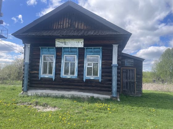 Нежилое здание (фельдшерский пункт), 1970 года вода в эксплуатацию, общей площадью 38,5 кв.м., с кадастровым номером 52:35:0080303:252, расположенное по адресу: Нижегородская область, Сосновский м.о., д.Вилейка, ул. Центральная, д.61