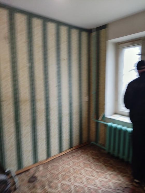 Лот № 1. Нежилое помещение площадью 17,3 кв. м, расположенное                на первом этаже многоквартирного дома по адресу: Российская Федерация, Архангельская область, городской округ "Город Архангельск", город Архангельск, улица Юности, дом 7, помещение 8-Н, кадастровый номер 29:22:012010:831.