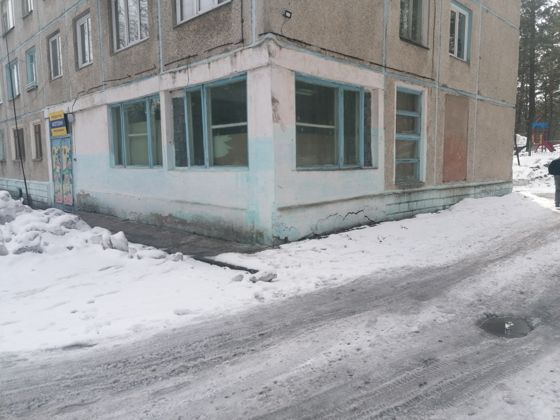 Нежилое помещение, расположенное по адресу: Красноярский край, м.о. Ачинский, д.Малый Улуй, тер. ЛОК Сокол, д.1, помещение 1
