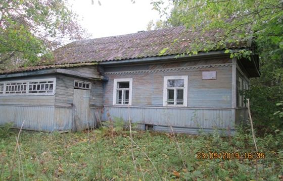 Здание фельдшерско-акушерского пункта, площадь 64 кв.м, расположенное по адресу: Новгородская область, Мошенской район, д. Бор, д. 41