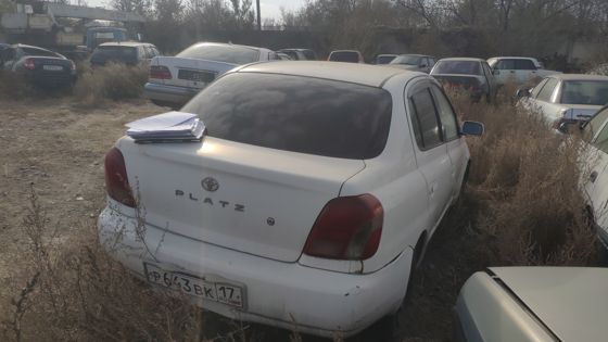 Транспортное средство марки «Toyota Platz» с государственным регистрационным номером Р643BK17.