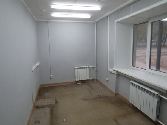 Нежилое встроенное помещение, площадью 49,3 кв.м с кадастровым номером 52:37:0600002:2249,  расположенное по адресу: Нижегородская область, городской округ Навашинский, г Навашино, пр-кт Корабелов, д 1, пом 2