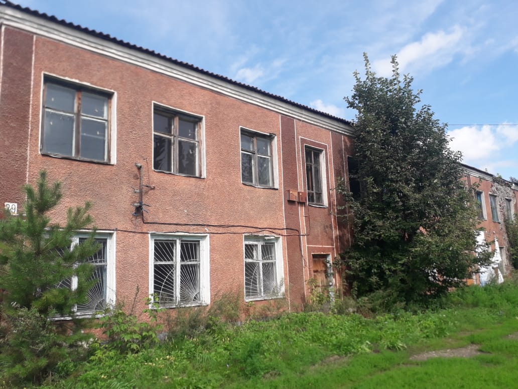 Нежилое помещение площадью 194.6 кв. м, кадастровый номер 22:15:050501:3389 по адресу: Алтайский край, р-н. Зональный, с. Зональное, ул. Ленина, д. 29, пом. 9