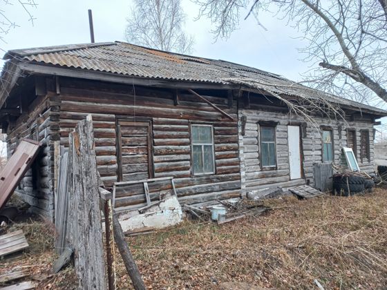 Нежилое здание с земельным участком город Ачинск, ул.Горная, 2Д