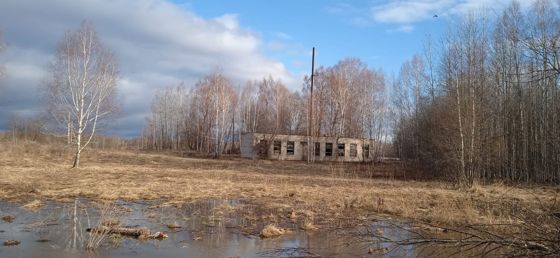Нежилое здание кадастровый номер - 52:07:0900007:637 и земельный участок под ним кадастровый номер - 52:07:0900007:643и