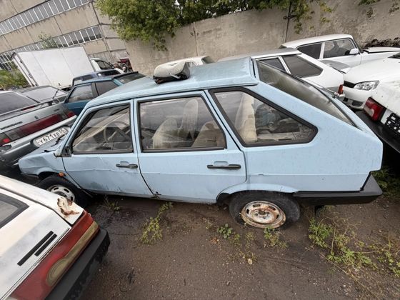 Автомобиль ВАЗ 2109, 1992 г.в.