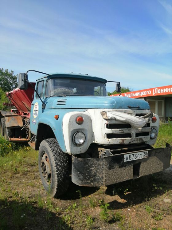 Автомобиль спец. пескоразбрасыватель ЗИЛ133ГЯЗД403, год выпуска 1987