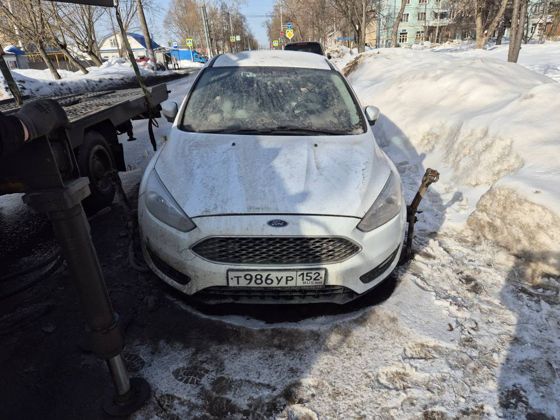 а/м Ford Focus белого цвета, 2017 г.в., гос. №T986УР 152, VIN Z6F5XXEEC5HK41219, зарегистрировано ограничение
