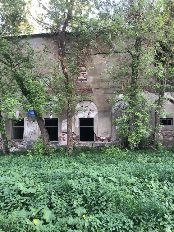 «Здание игольной фабрики», 1790 г., площадью 321,8 кв.м, с кадастровым номером 62:21:0010207:100,  по адресу: Рязанская область, муниципальный район Старожиловский, сельское поселение Столпянское, с. Столпцы, ул. Соборная