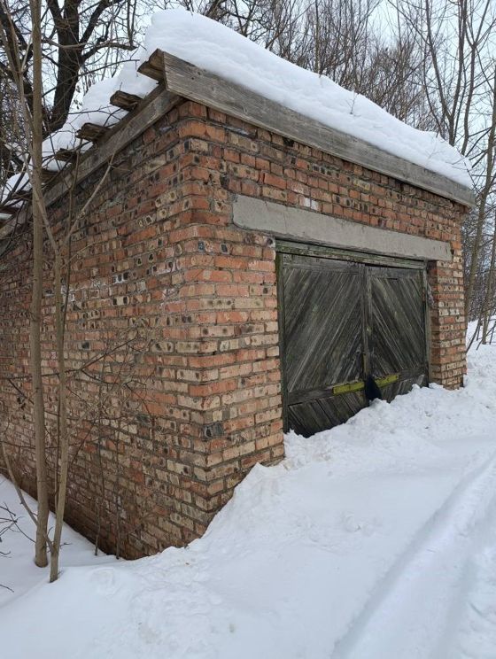 нежилое здание