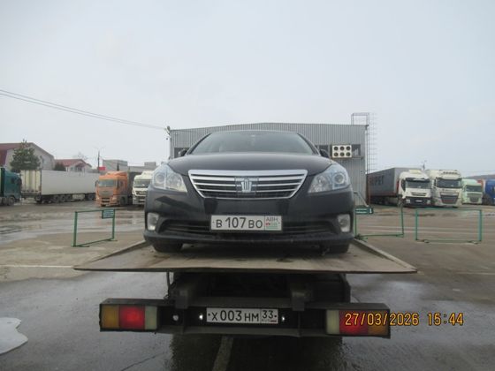 Лот №1 Легковой автомобиль TOYOTA GROWN HYBRID,  номер В 107 ВОАВН (Республика Абхазия), 2010 г.в., идентификационный номер VIN GWS204-0018224, черного цвета. Правоустанавливающие документы отсутствуют, на территории Российской Федерации транспортное средство не зарегистрировано № АС ПИБИ 33-006993-1