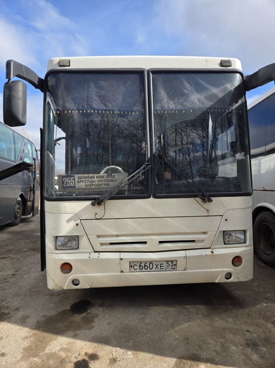 Повторные. Лот №1. Автобус Нефаз 5299-13-32, 2009 года выпуска, государственный номер С660ХЕ53, идентификационный номер (VIN) X1F5299CM90F00071.