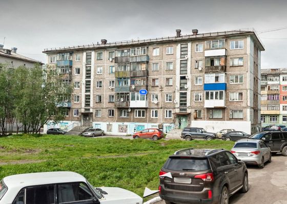 (64-02-26) Заложенное имущество - Квартира общ.пл. 60,80 кв.м., расположенное по адресу: Республика Коми, г. Воркута, ул. Гагарина, д. 3А, кв. 10, этаж № 3, кад.№ 11:16:1704002:2742, вид права: собственность.