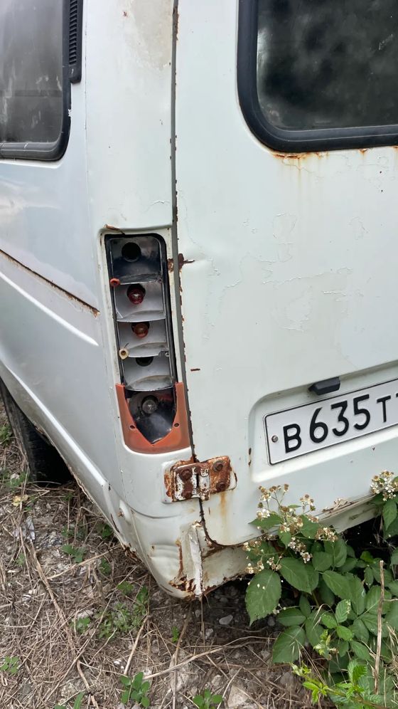 Автомобиль марки "ГАЗ 32213С", год выпуска не установлен, г/н В635ТТ82, VIN: Y7D3222130Y0019424.