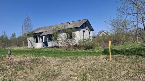 Нежилое здание и земельный участок - Калужская область, р-н. Людиновский, д. Буда, ул. Садовая, д. 11/2