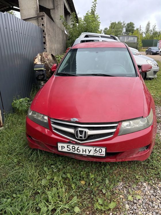 Легковые автомобили, 4 штуки