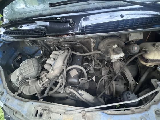 Транспортное средство ГАЗ 3302, 2012 года выпуска, цвет - синий, VIN X96330200C2517703, государственный номер K645KH29. Cостояние ТС: в рабочем состоянии, аккумулятор разряжен, следы ржавчины и коррозия по всему кузову, кузов обтянут тентом, тент порван в задней чатси.