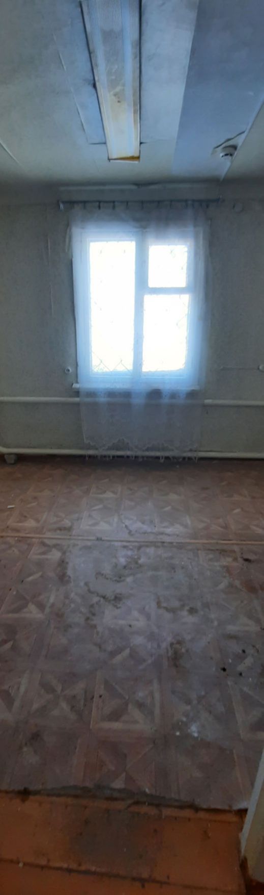 Продажа земельного участка площадью 360,09 кв.м, (реестровый номер федерального имущества П11640007343), кадастровый номер: 64:36:170219:15, с расположенным на нем объектом недвижимого имущества - административное здание, площадью 26,4 кв.м, (реестровый номер федерального имущества П12640014527), кадастровый номер 64:36:170219:132, по адресу: Саратовская область, муниципальный район Федоровский, городское поселение Мокроусское, р.п. Мокроус, улица 50 лет Октября, земельный участок 117/1.