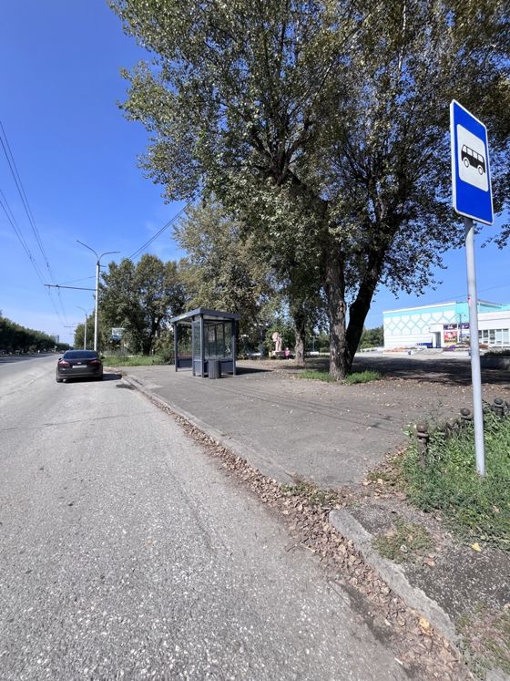 Право на заключение договора на размещение нестационарного торгового объекта – остановочно-торгового модуля, расположенного с южной стороны земельного участка  по проспекту Дружбы Народов, 22 в городе Абакане