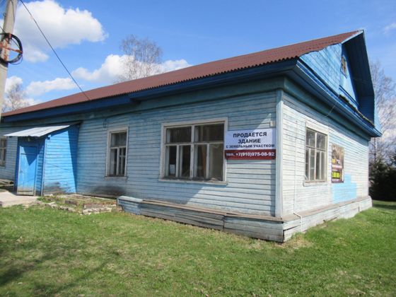 Нежилое здание 76:05:130901:9304 с земельным участком 76:05:130901:9038