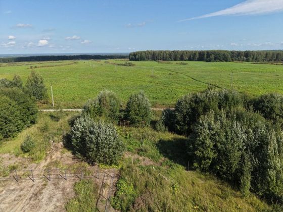 В соответствии со статьёй 39.18 Земельного кодекса Российской Федерации, информируем о возможности предоставления в собственность земельного участка:  кадастровый квартал 50:07:0030103, площадь 1432 кв.м, категория - «земли населенных пунктов», вид разрешенного использования - «для индивидуального жилищного строительства», местоположение: Московская область, Волоколамский муниципальный округ, д.Калистово