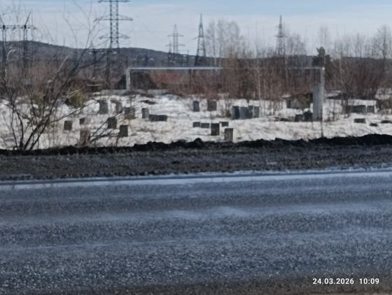 Объект незавершенного строительства площадью застройки 1486,3 кв.м., проектируемое назначение - не задано, степень готовности 18%, кадастровый номер 66:17:0809001:111, с земельным участком площадью 5800 кв.м., категория земель - земли населенных пунктов, разрешенное использование - проектирование и строительство объектов автосервиса, кадастровый номер 66:17:0809001:57, расположенные по адресу: Свердловская область, Нижнетуринский муниципальный округ, г. Нижняя Тура, ул. Транспортная, д. 1А